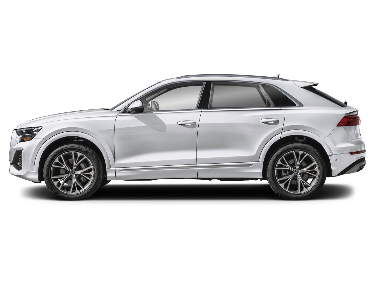 2024 Audi Q8 S Line quattro Prestige photo 2