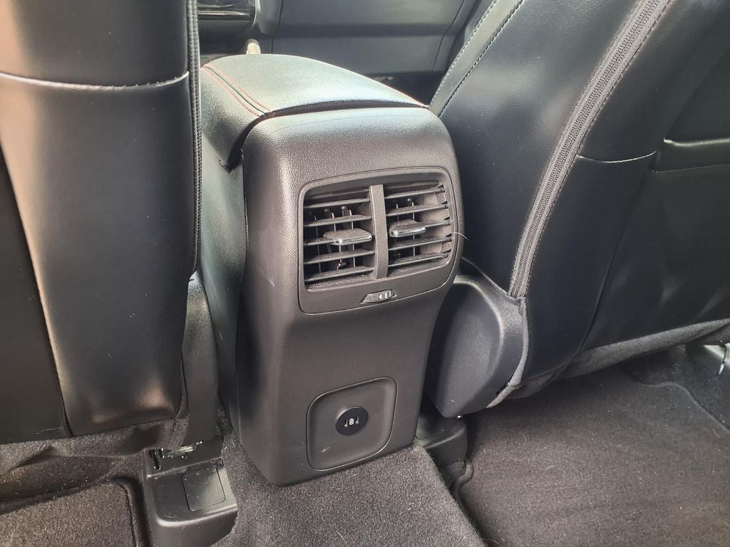 2025 Ford Escape ST-Line Elite