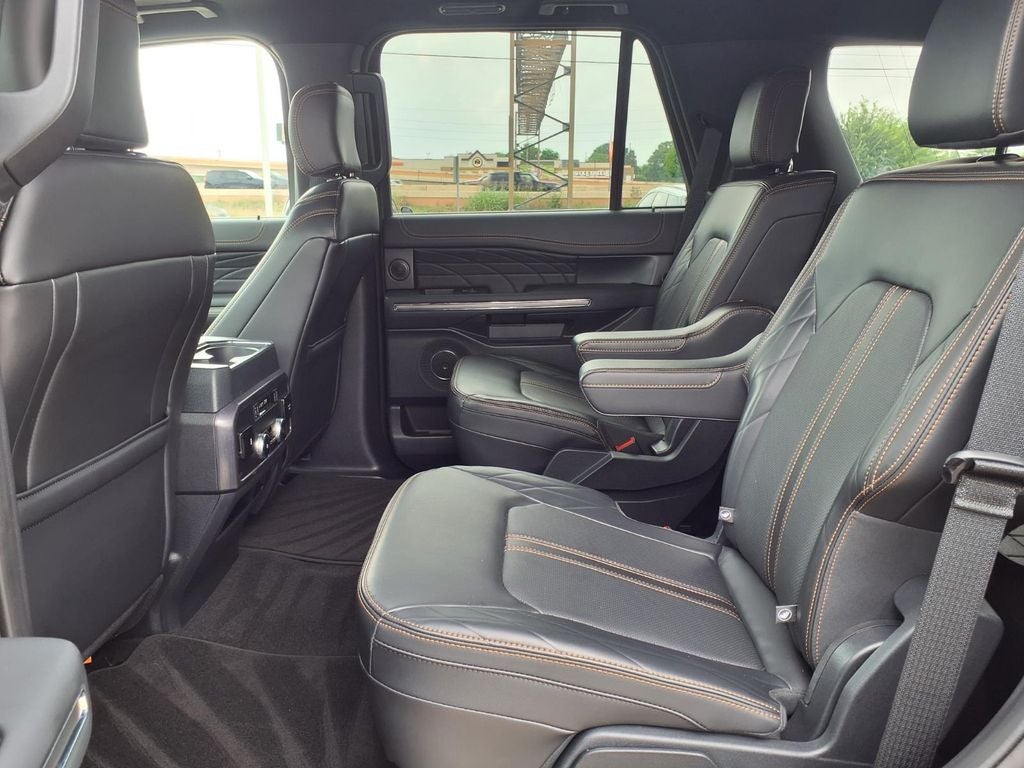 2024 Ford Expedition Platinum