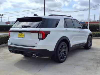 2025 Ford Explorer ST