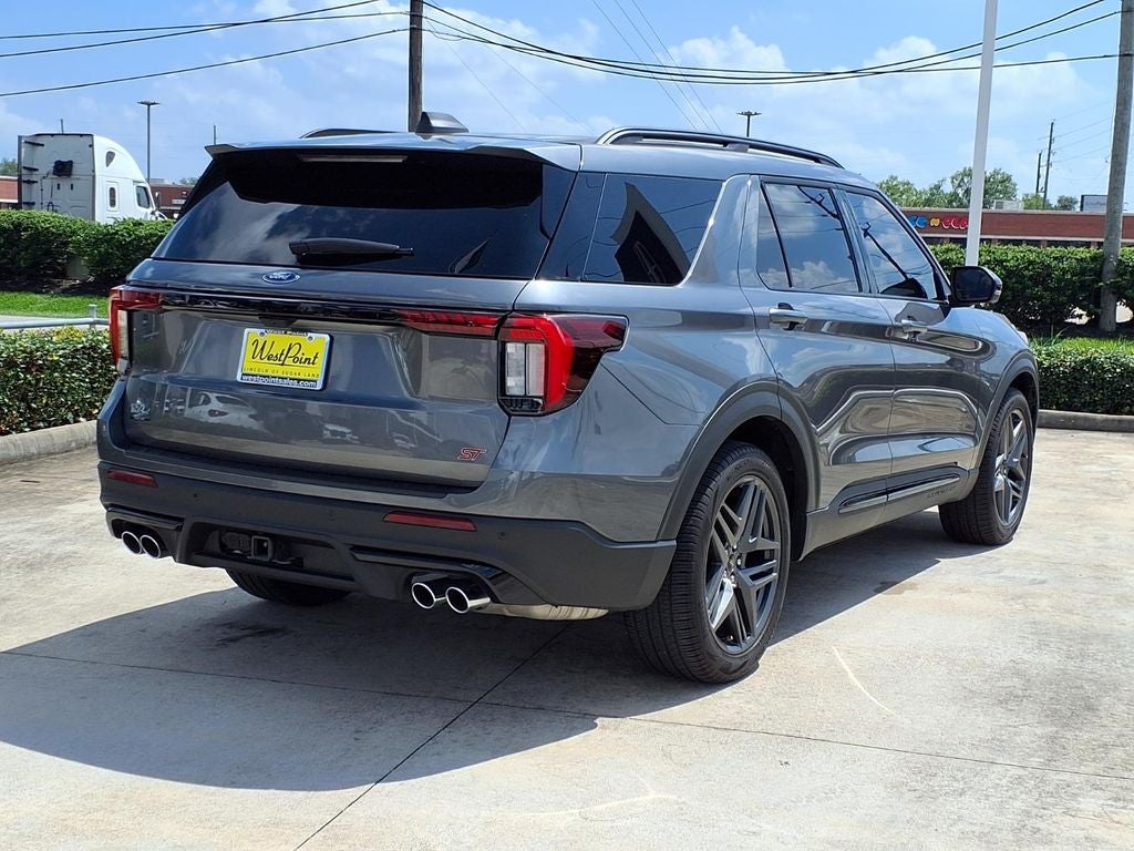 2025 Ford Explorer ST