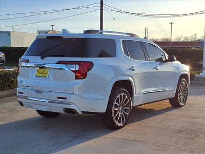2022 GMC Acadia Denali