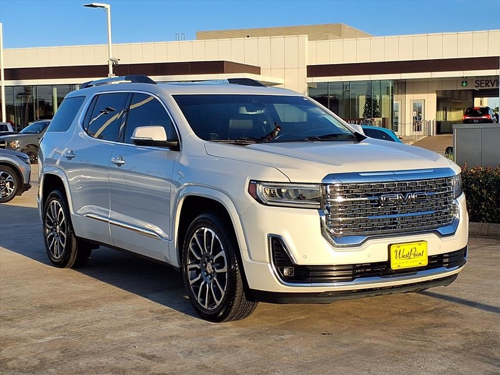 2022 GMC Acadia Denali