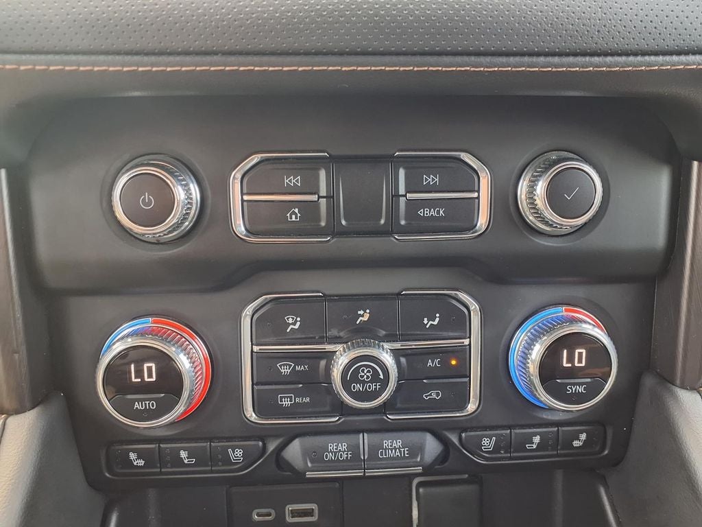 2023 GMC Yukon AT4