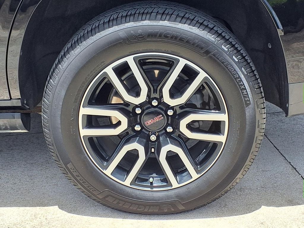 2023 GMC Yukon AT4