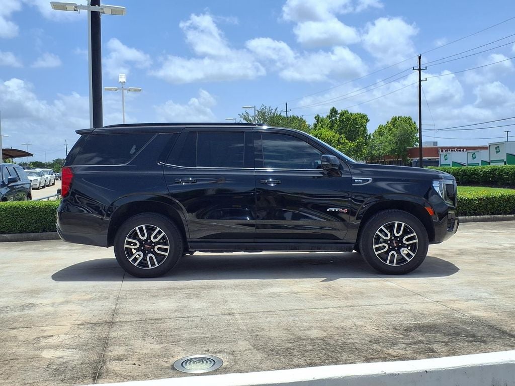 2023 GMC Yukon AT4