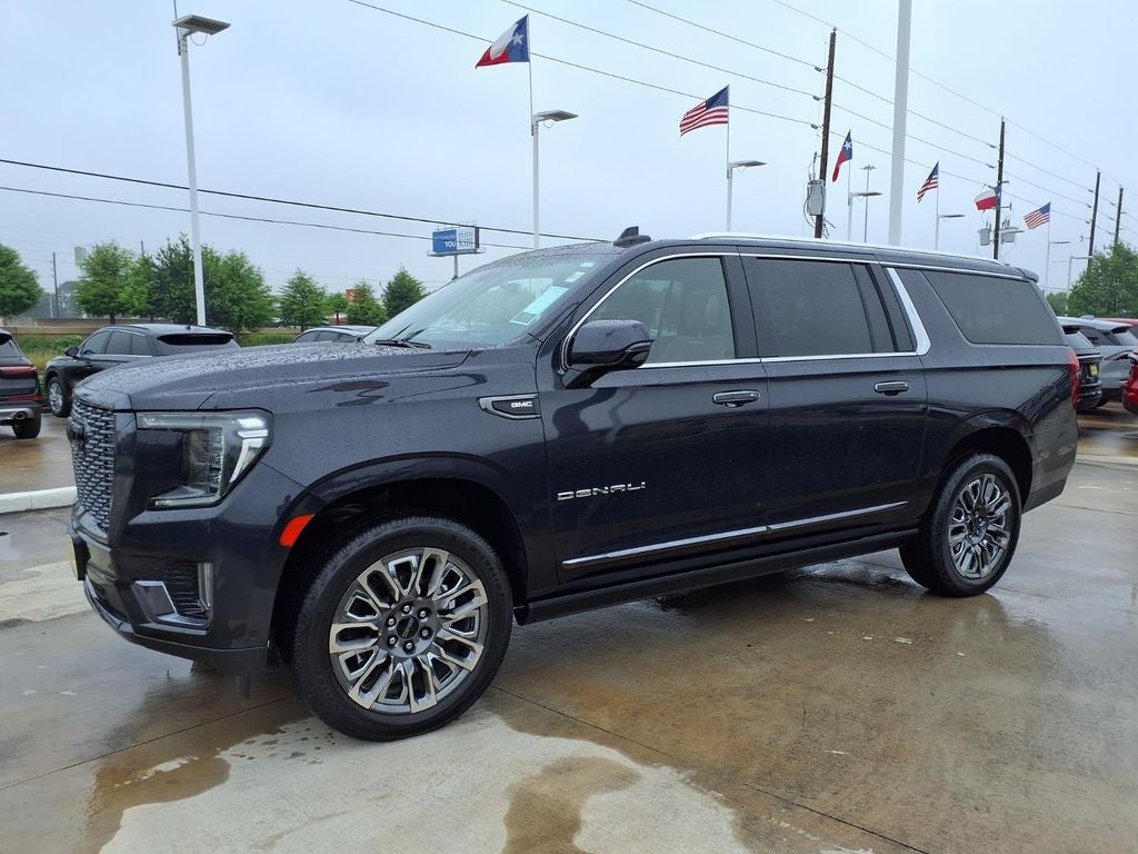 2023 GMC Yukon XL Denali Ultimate