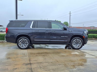 2023 GMC Yukon XL Denali Ultimate