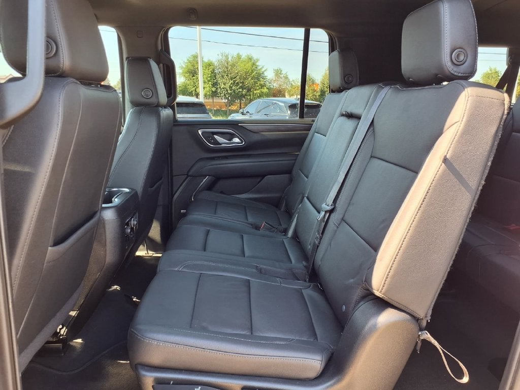 2022 Chevrolet Suburban Z71