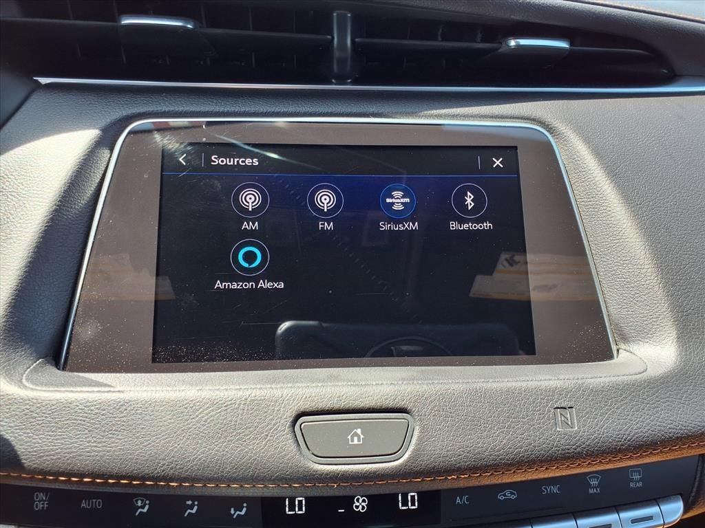 2020 Cadillac XT4 Premium Luxury