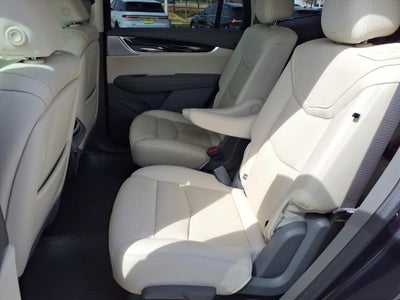 2023 Cadillac XT6 Premium Luxury