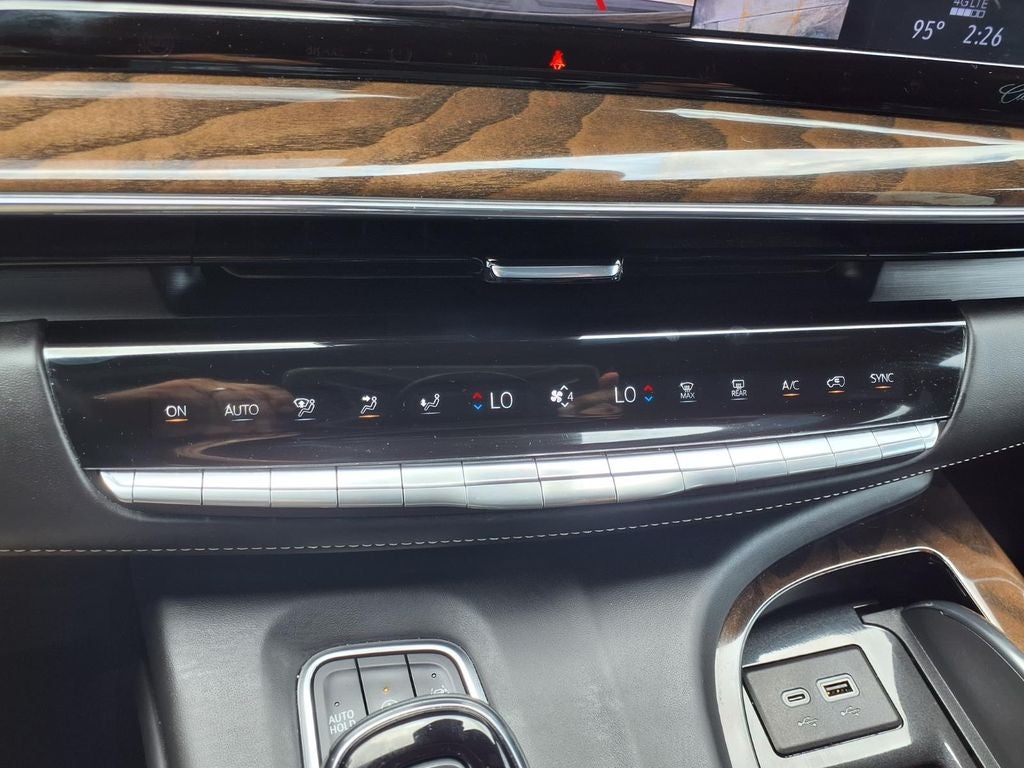 2024 Cadillac Escalade Sport Platinum