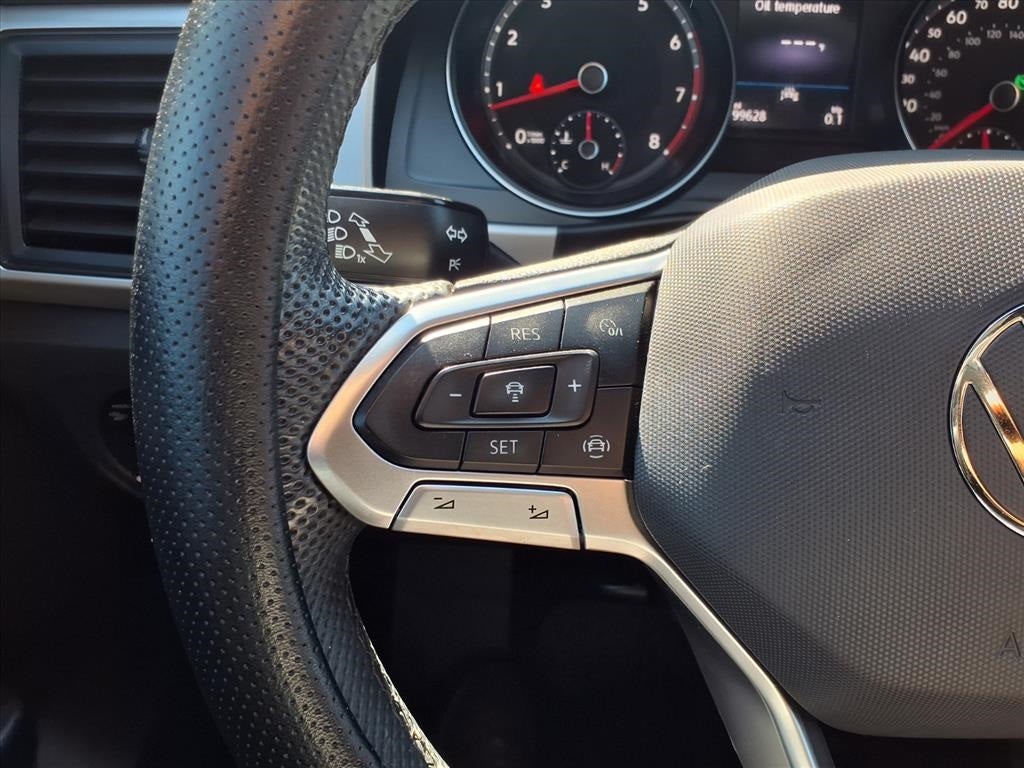 2021 Volkswagen Atlas Cross Sport 3.6L V6 SE w/Technology R-Line