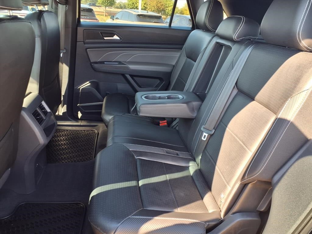 2021 Volkswagen Atlas Cross Sport 3.6L V6 SE w/Technology R-Line