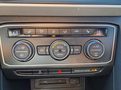 2021 Volkswagen Atlas Cross Sport 3.6L V6 SE w/Technology R-Line