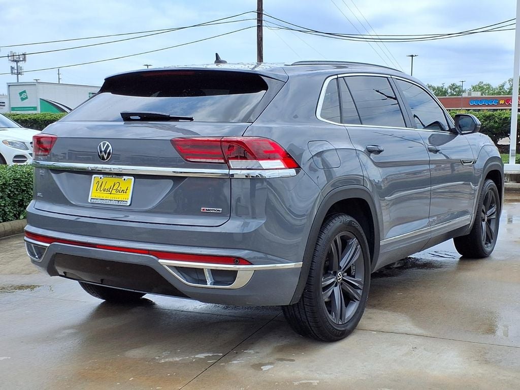 2022 Volkswagen Atlas Cross Sport 2.0T SEL R-Line