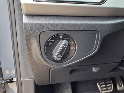 2022 Volkswagen Atlas Cross Sport 2.0T SEL R-Line