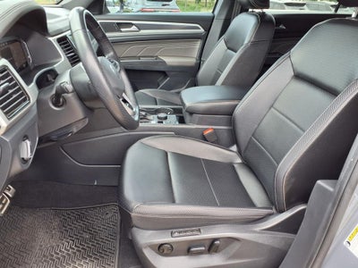 2022 Volkswagen Atlas Cross Sport 2.0T SEL R-Line