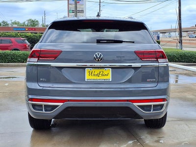 2022 Volkswagen Atlas Cross Sport 2.0T SEL R-Line