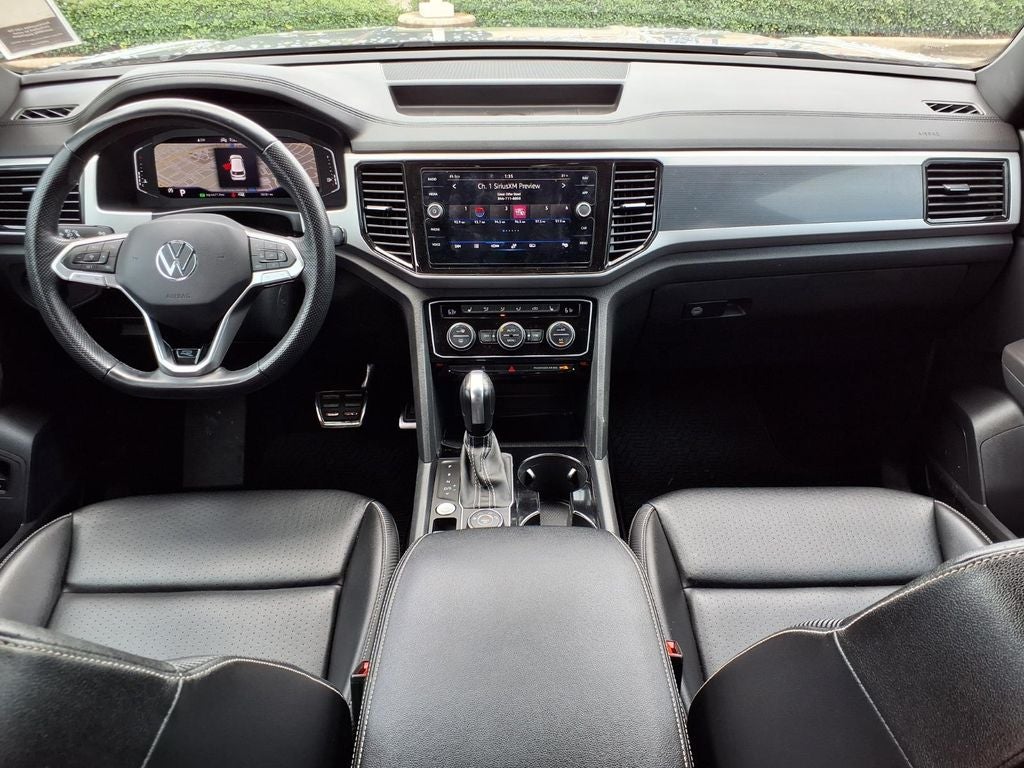 2022 Volkswagen Atlas Cross Sport 2.0T SEL R-Line