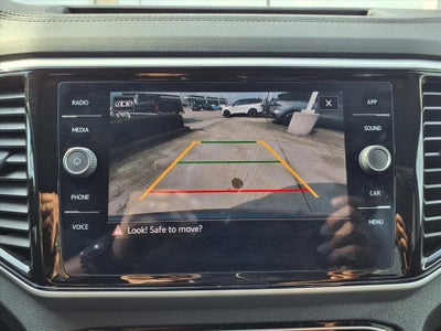 2022 Volkswagen Atlas 3.6L V6 SE w/Technology