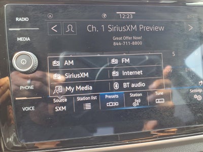 2022 Volkswagen Atlas 3.6L V6 SE w/Technology