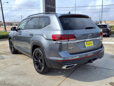 2022 Volkswagen Atlas 3.6L V6 SE w/Technology