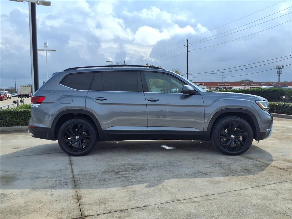 2022 Volkswagen Atlas 3.6L V6 SE w/Technology