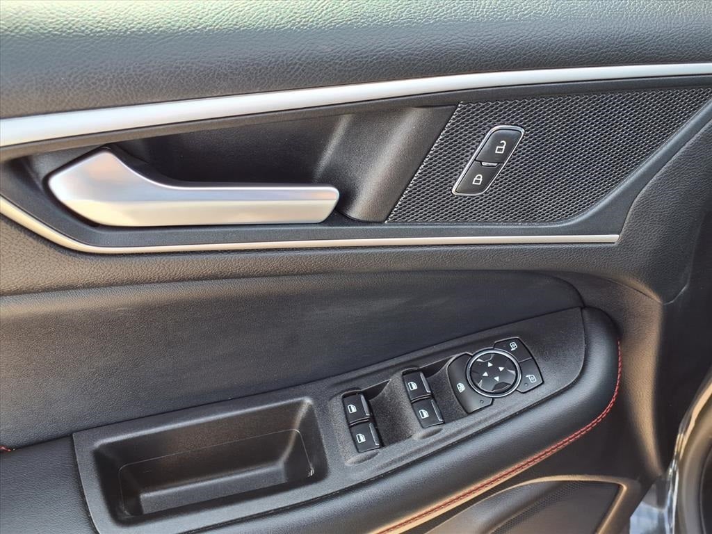 2021 Ford Edge ST Line