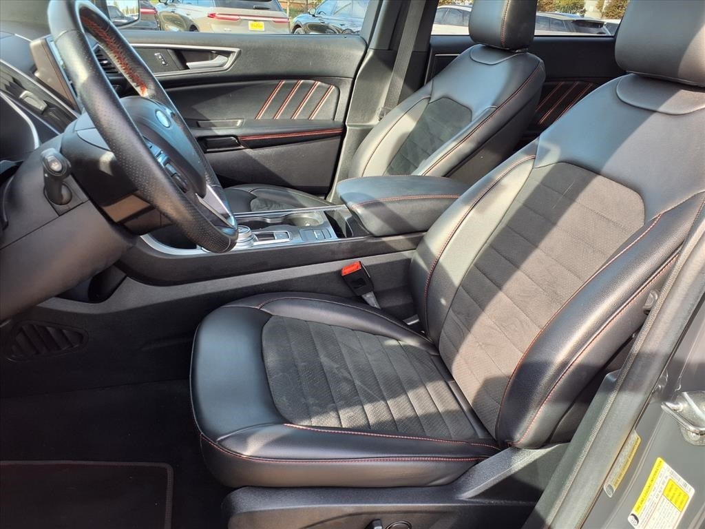 2021 Ford Edge ST Line