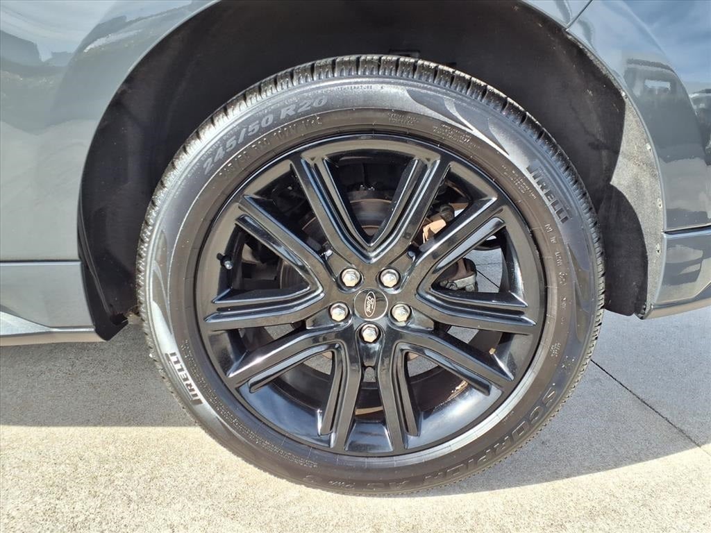 2021 Ford Edge ST Line