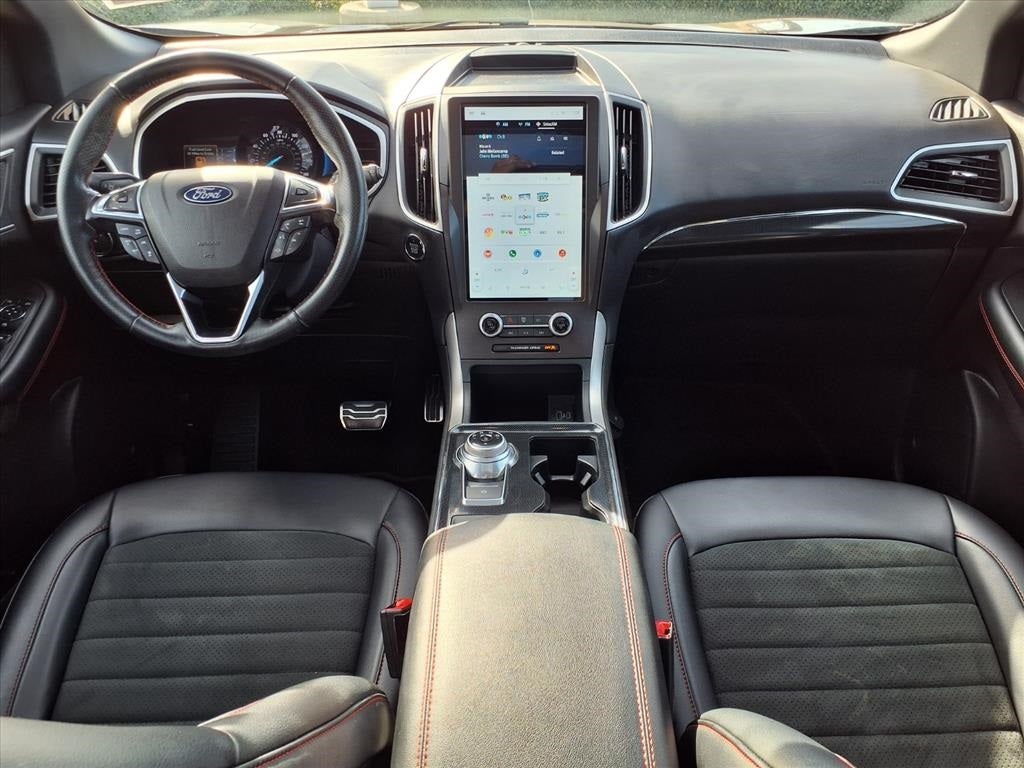 2021 Ford Edge ST Line