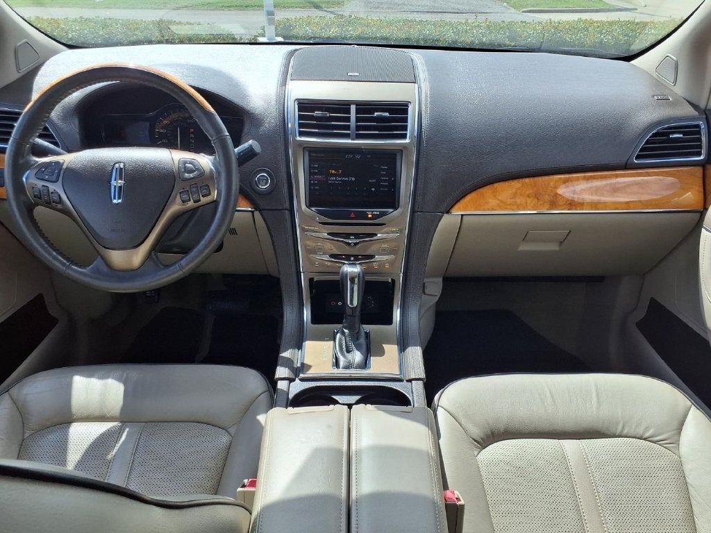 2013 Lincoln MKX Base