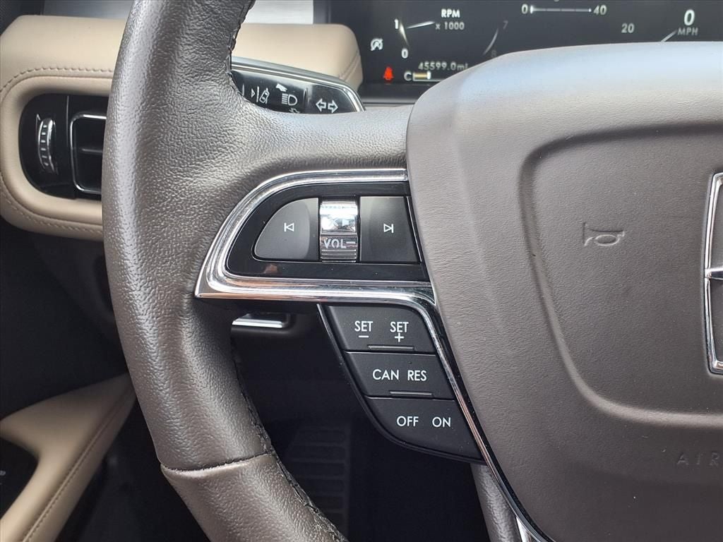 2023 Lincoln Nautilus Standard
