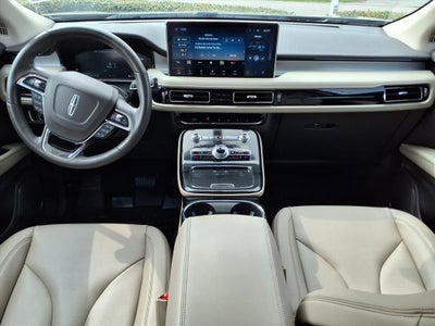 2023 Lincoln Nautilus Standard