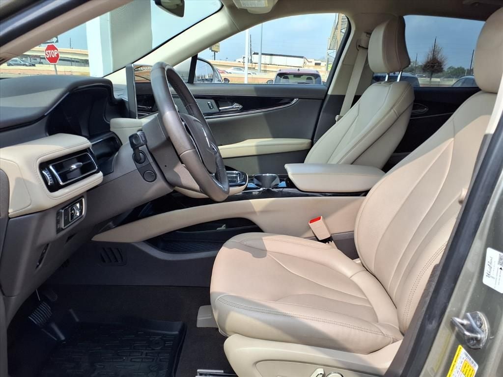 2023 Lincoln Nautilus Standard