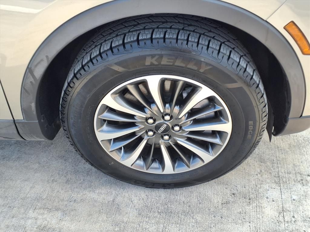 2023 Lincoln Nautilus Standard