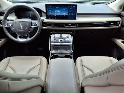 2023 Lincoln Nautilus Standard