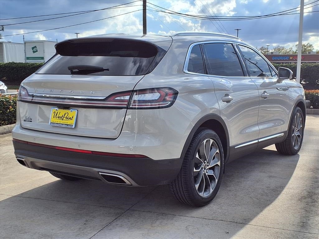 2022 Lincoln Nautilus Reserve