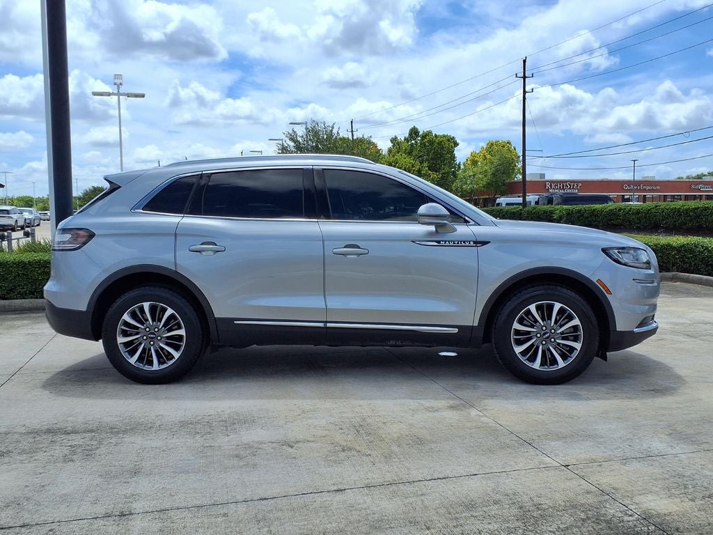 2023 Lincoln Nautilus Standard