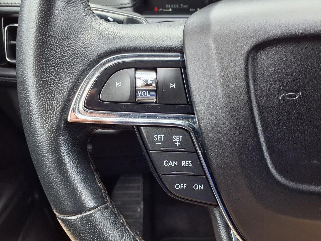 2023 Lincoln Nautilus Standard