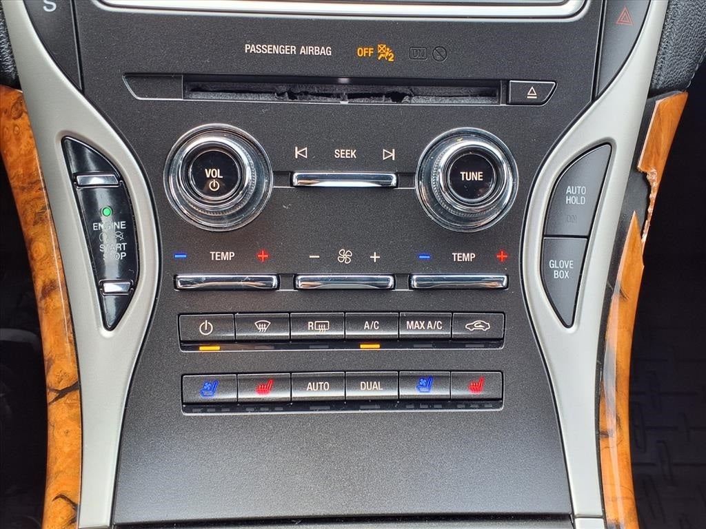 2020 Lincoln Nautilus Reserve