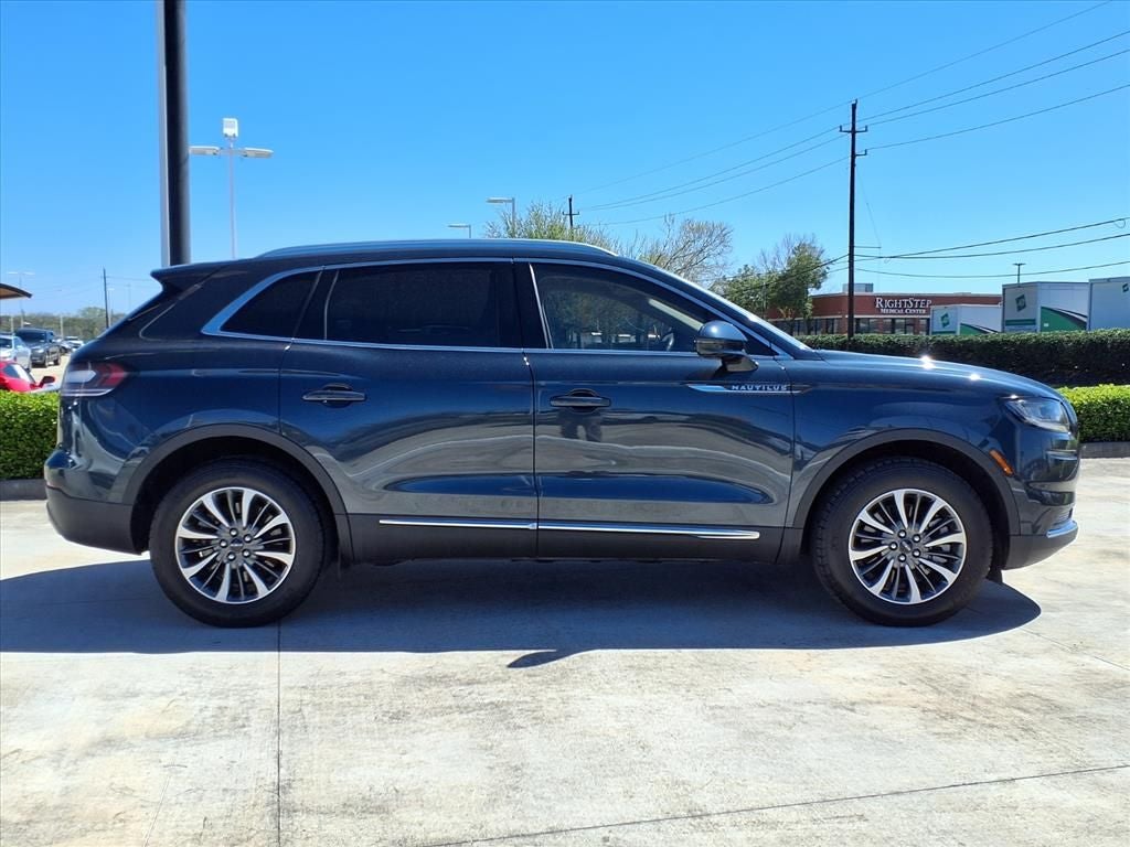 2023 Lincoln Nautilus Reserve