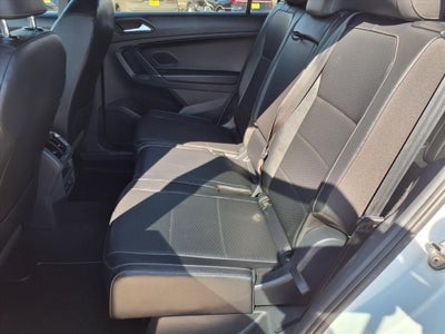 2020 Volkswagen Tiguan 2.0T SE R-Line Black