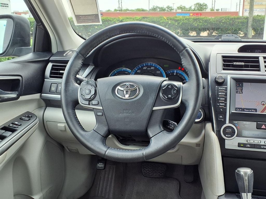 2012 Toyota Camry Hybrid XLE