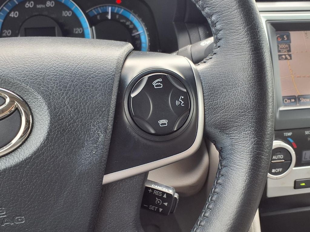 2012 Toyota Camry Hybrid XLE