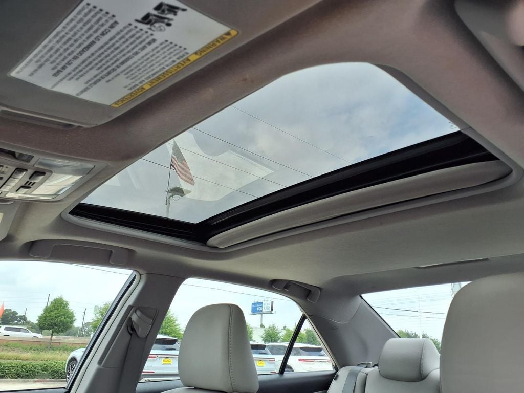 2012 Toyota Camry Hybrid XLE
