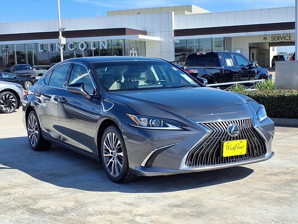 2021 Lexus ES 250