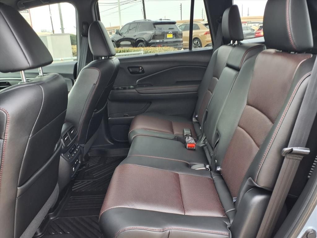 2025 Honda Passport Black Edition