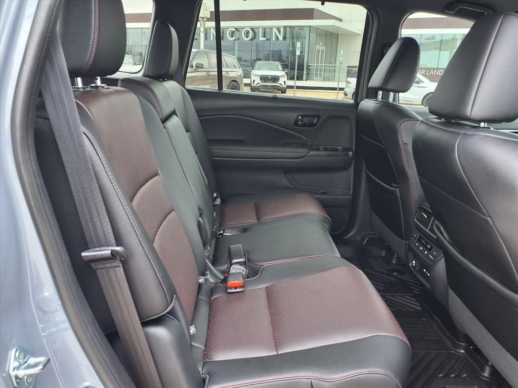 2025 Honda Passport Black Edition